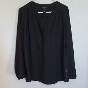 Investments Black Blouse with Button Accents XL